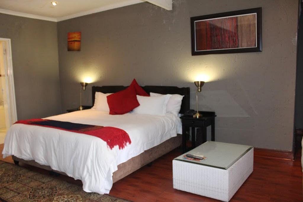 Flamboyant Guest Lodge Γιοχάνεσμπουργκ Εξωτερικό φωτογραφία